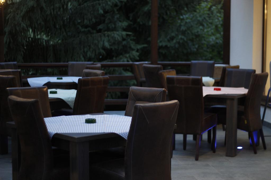 Casa Laur Cu Plaja Privata Hotel Kolibica Kültér fotó