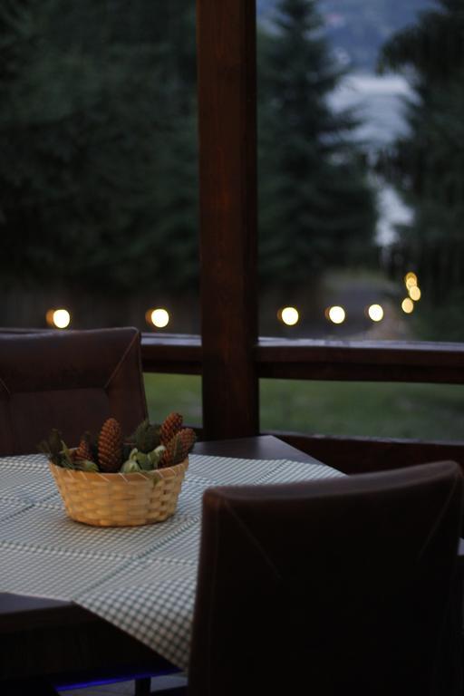 Casa Laur Cu Plaja Privata Hotel Kolibica Kültér fotó